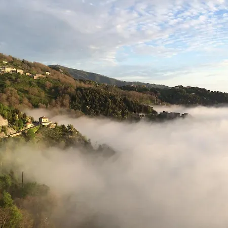 House Between The Sea And The Mountain
