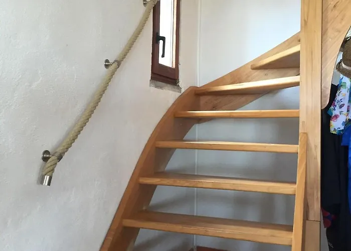 House Between The Sea And The Mountain Apartment *